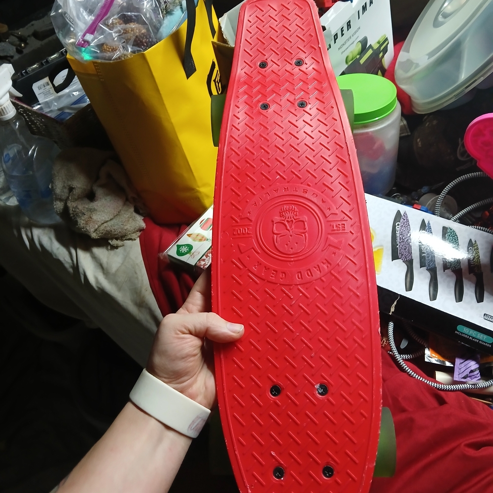 Madd Gear Retro Board Penny 22” Australia Red/Green SkateboarRed Skateboard Deck